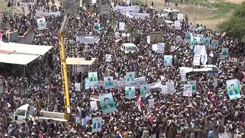 funeral de los niños masacrados por ataque saudí Miles de yemenitas protestan por niños masacrados por ataque saudí